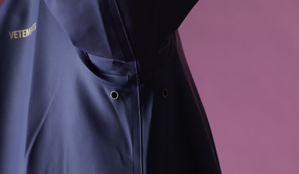 S_004_best7_17_VETEMENTS