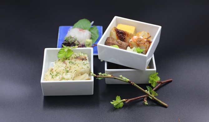 ★松花堂弁当こちらに差し替え下さい 味を競う陶箱 松花堂弁当-(イメージ)