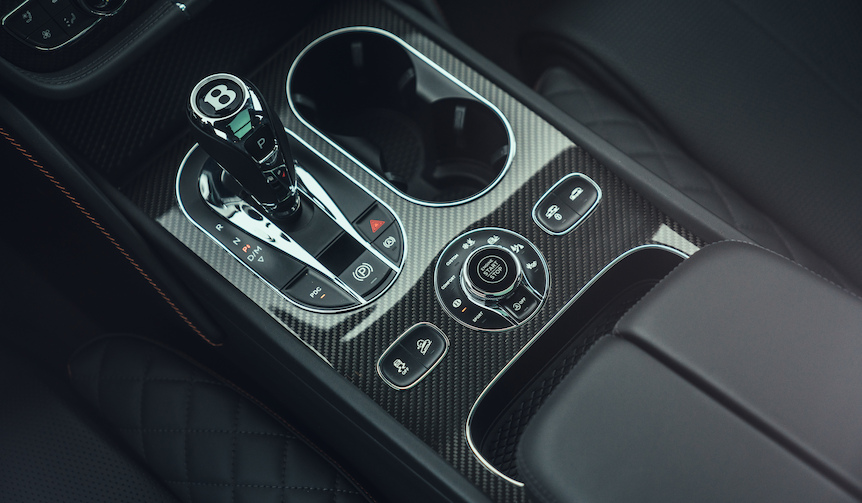 017_Bentley_Bentayga