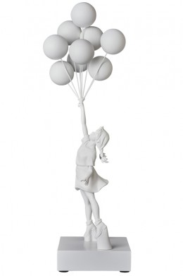 flying_balloons_girl_01