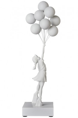 flying_balloons_girl_02