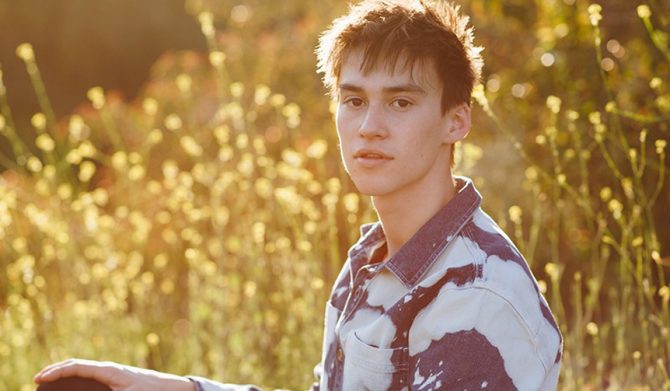 グラミー賞2部門を獲得 ジェイコブ・コリア―