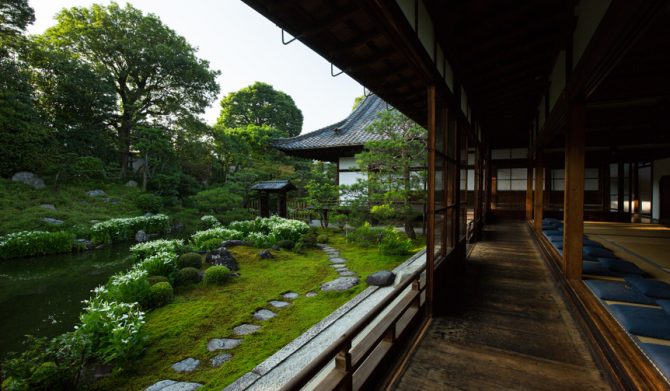 清川あさみ 千年後の百人一首