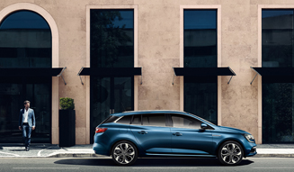 ルノー メガーヌ スポーツ・ツアラー アニヴェルセル