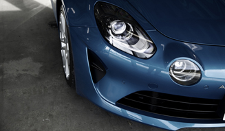 ラリー界を席巻した名車の血をひく新型アルピーヌ「A110」に試乗 09