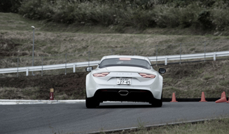 ラリー界を席巻した名車の血をひく新型アルピーヌ「A110」に試乗 13