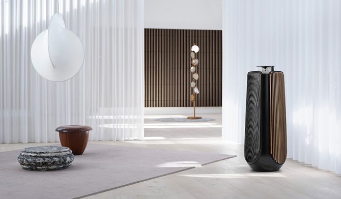 バング&オルフセン「Beolab 50」と「Beovision Eclipse」