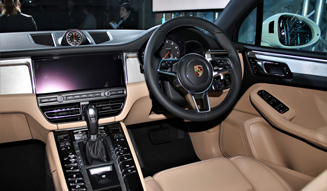 ポルシェ マカン