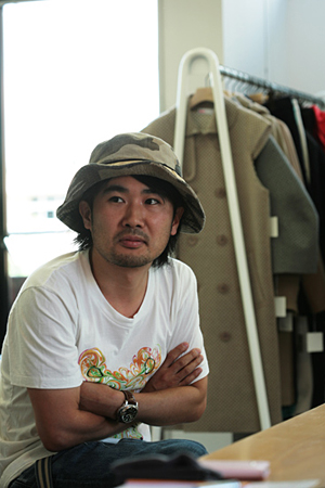 ペンギン・カフェ・オーケストラ2枚同時発売!