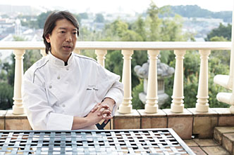 第22回<br>身近なグッドデザイン<br><br>対談｜TERAKOYA 間 光男×M.Y. LABEL 吉田眞紀<br>「グランメゾンとそのカトラリー」.....(1)