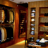 CHAPTER-5 GALLERY「LUIGI BORRELLI六本木ヒルズ店、すべて見せます」