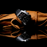 エレガンスの最新形を腕に纏う