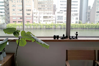 <br /><br /><h1>graf|グラフ<br><br>豊かなアイデアをかたちにする人びとのあつまり=graf </h1><br /><p>