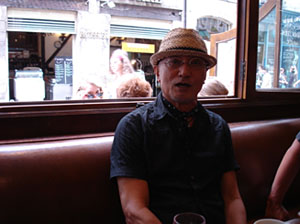 傑作 BOSE|Wave Music Systemに<br>新色となる「チタニウムシルバー」が登場──