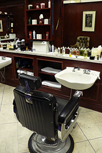 PARCO劇場 舞台『グッドナイト スリイプタイト』絶賛公演中!