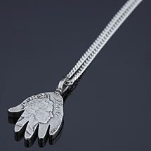 いまの時代を乗り切るのは「Woo, Lucky Me!!」<br><br>デザイナー・JAY TSUJIMURA氏に直撃インタビュー!