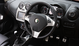 ALFA ROMEO MiTo|アルファロメオ・ミト|02