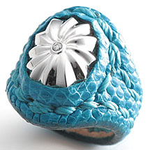 01_04_nine_070609_373