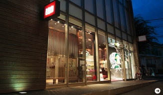 「オニツカタイガー」東京と神戸の旗艦店紹介 Photo03