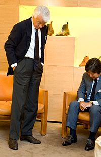 <b>Bespoke Shoe Shine</b>