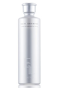 第50週 ELECTORE│エレクトーレたっぷりの泡で地肌の余分な皮脂がすっきりオフでき、根元からシャンと立ち上がる感じ「フィジカルサイエンス エレクトーレシャンプー&ヘアトリートメント」