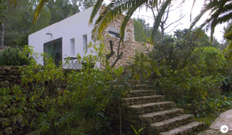 327_twiggy20010408-2