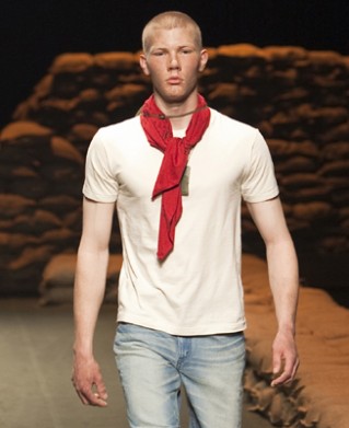 327_02_02_20100517_zanesuke