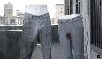 327_09_uncomfortable665