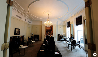 BALLY｜セント・マーチンズとのコラボレーションシューズを発表1