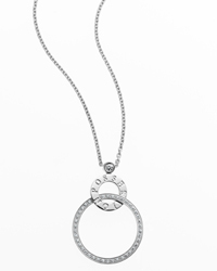 「ポセション」ペンダント、WG×ダイヤモンド(0.34ct)、50万4000円