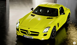 ガルウイングをもったスーパーEV|メルセデス・ベンツ SLS AMG E-CELL|02
