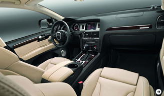 Audi|アウディ Q7 Photo03