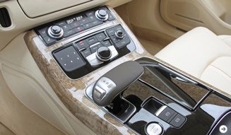 Audi|アウディ A8 Photo06
