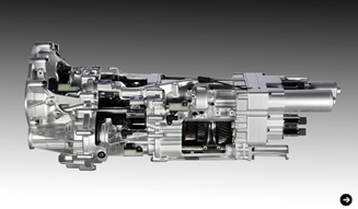 Lamborghini｜ランボルギーニ V12 PowerPlant Photo03