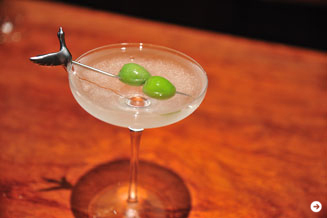 グレイグース|GREY GOOSEで、極上のカクテルを2