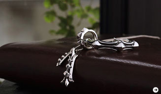 クロムハーツ｜新作ジュエリー 04