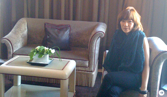 渡邉季穂|uka|ukaネイルオイル 08