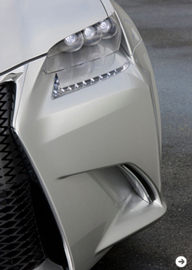 LEXUS LF-Gh｜レクサス LF-Gh ティーザーを公開｜02