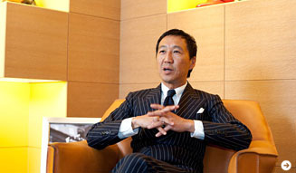 ジョンロブ|鴨志田康人 02