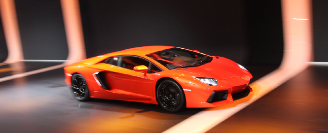 ランボルギーニ アヴェンタドール LP 700-4｜Lamborghini Aventador LP 700-4