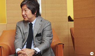 ジョンロブ|操上和美 10