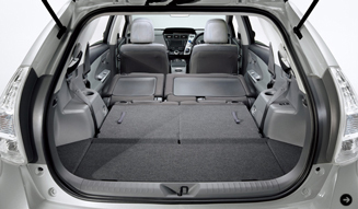 PRIUS α|プリウス α 上級グレード「G」に試乗|05