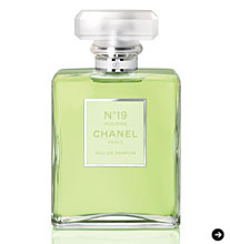 シャネル｜No19プードレ 03