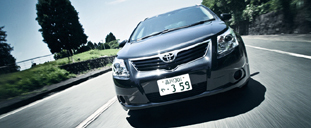 Toyota Avensis|トヨタアベンシス 01