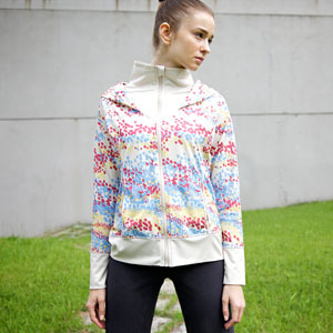 ティアリーレイ|スポーツウェアブランド 02