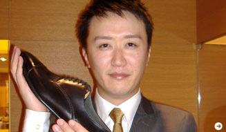 ジョンロブ｜2011イヤーモデル 06