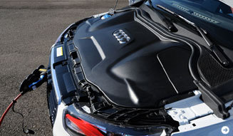 アウディによる未来に向けたクルマ─A1&A3 e-tronに試乗｜Audi｜03