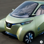 NISSAN｜PIVO 3