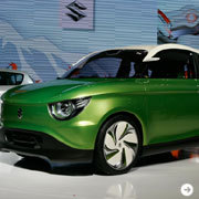 SUZUKI｜未来のコンパクトカーを出展