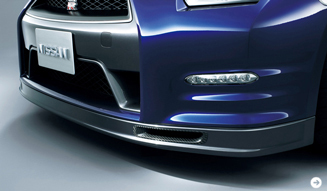 さらに進化した「日産 GT-R」2012年モデル公開!|NISSAN|03